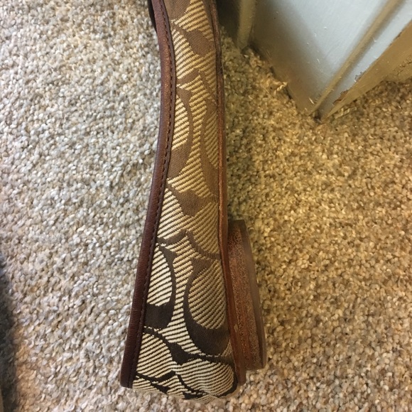 Coach flats size 5 - Picture 4 of 4